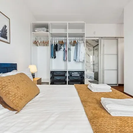 Casa Afonso Bay Views & Outdoor Living Funchal (Madeira)