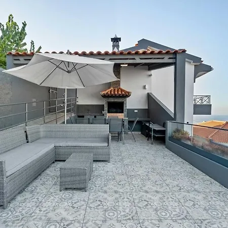 Casa Afonso Bay Views & Outdoor Living Funchal (Madeira)